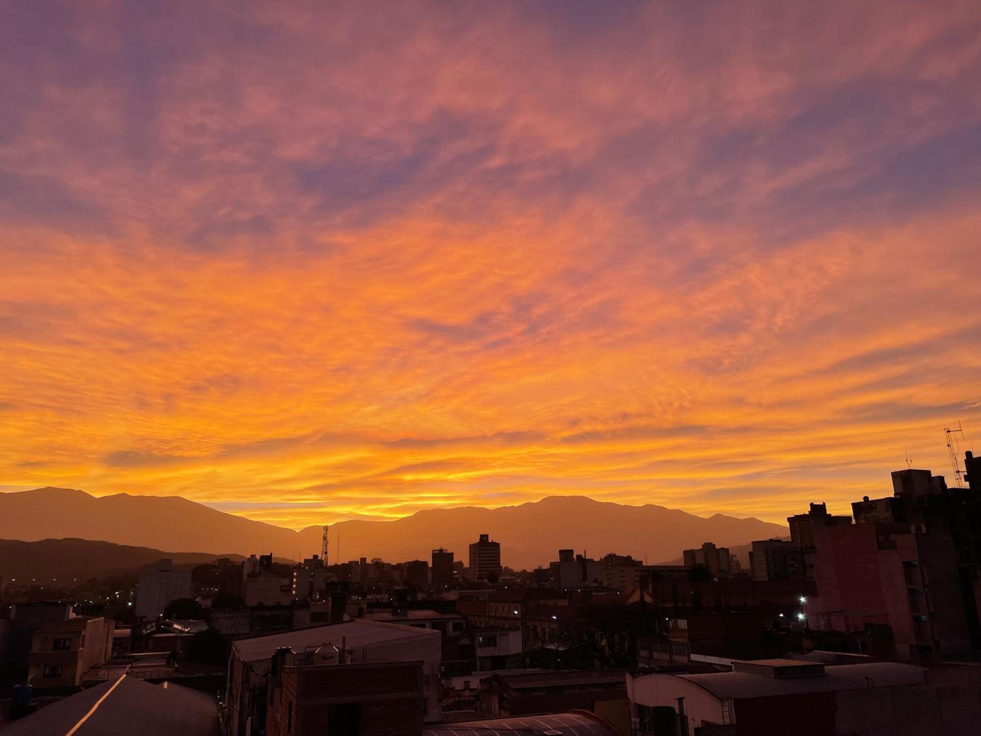 Departamento Centrico Con Estacionamiento Gratis Apartment San Salvador de Jujuy Luaran gambar